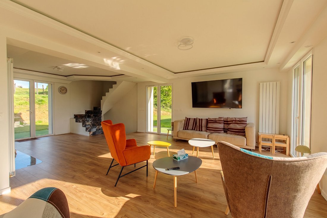 Villa in Seraincourt, Ile-de-France, France 4 - 17986699