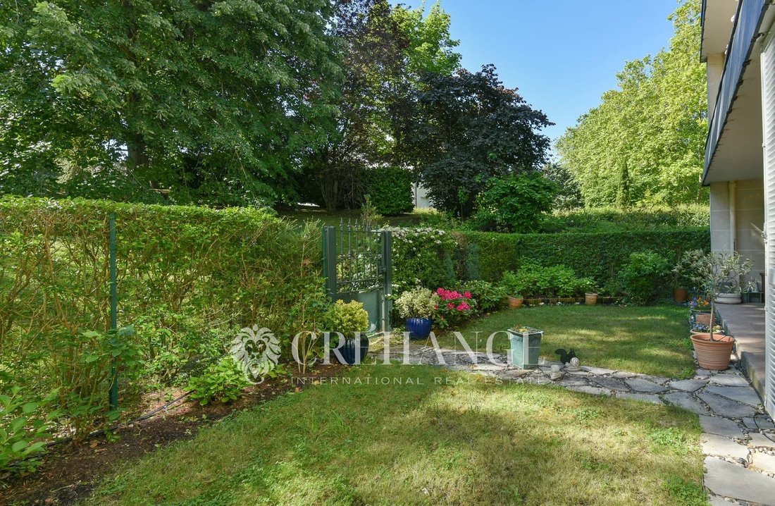 Apartment in Les Coteaux de Seine, Louveciennes, France 2 - 17986405