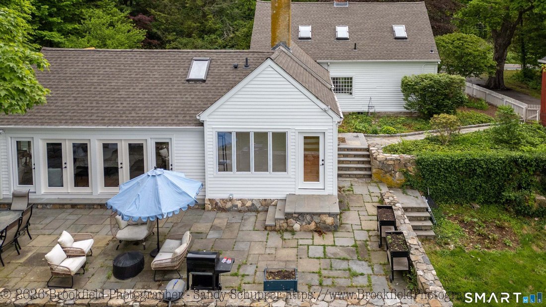 House in Southbury, Connecticut, United States 3 - 17998555