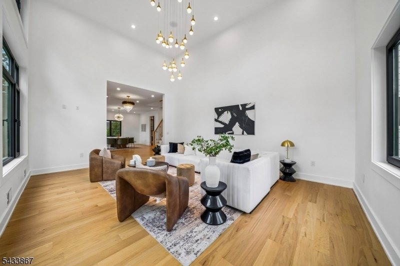 House in Millburn, New Jersey, United States 5 - 17995594