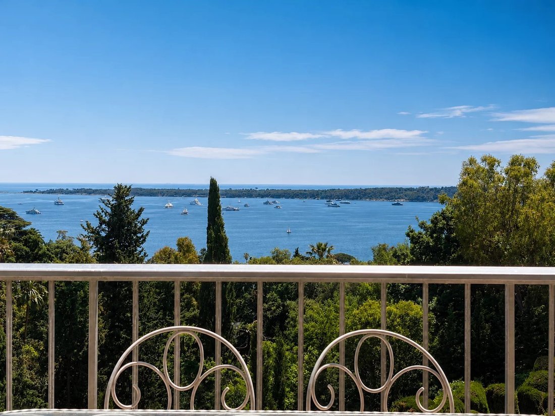 Apartment in La Californie, Cannes, France 3 - 17986317