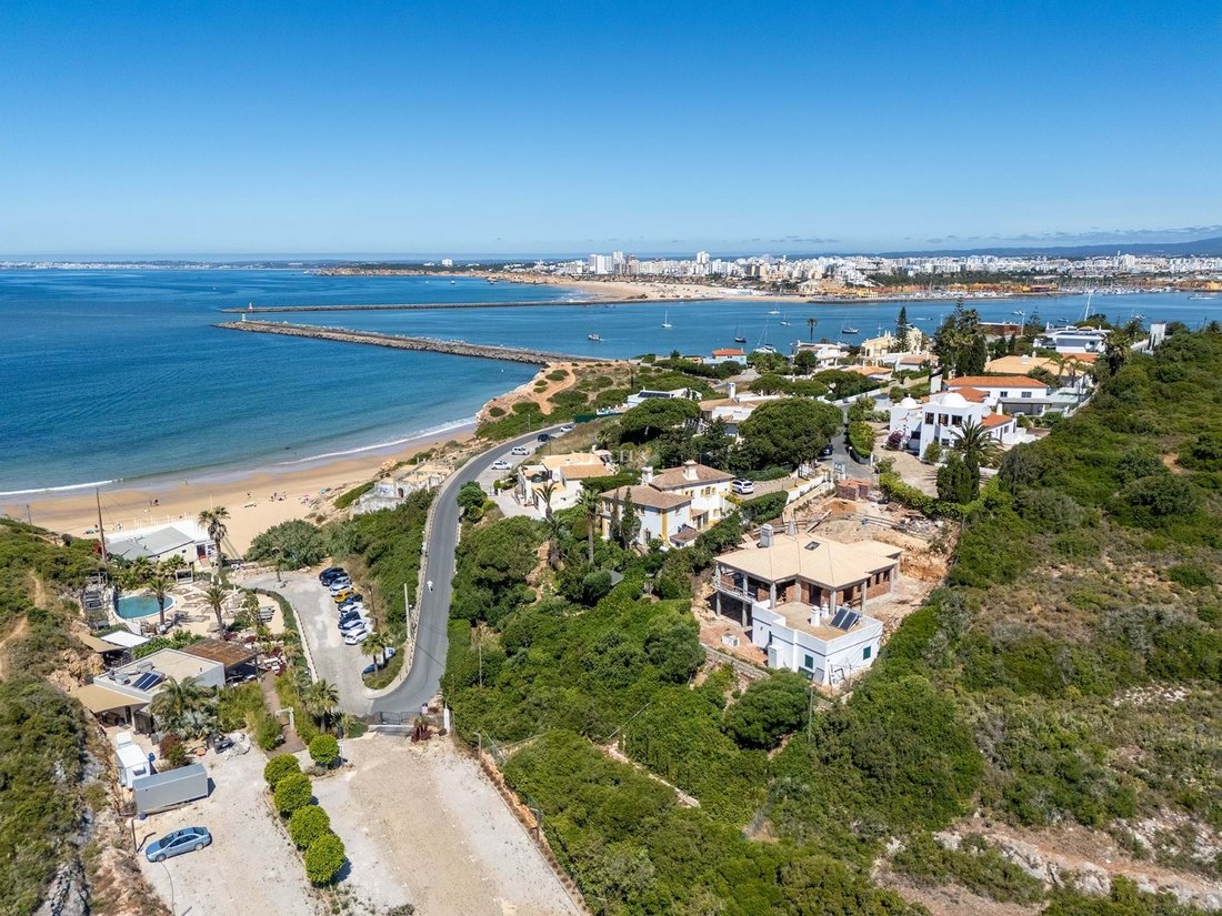 Villa in Lagoa e Carvoeiro, Algarve, Portugal 2 - 17986779