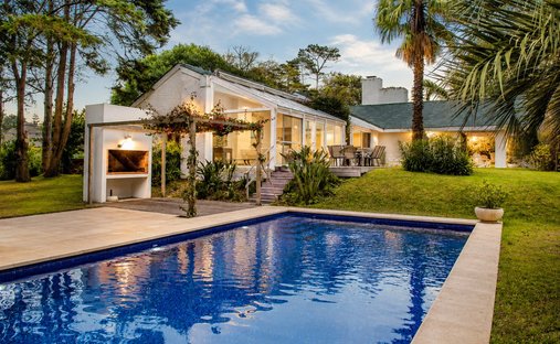 Chalet in Punta del Este, Departamento Maldonado, Uruguay 1