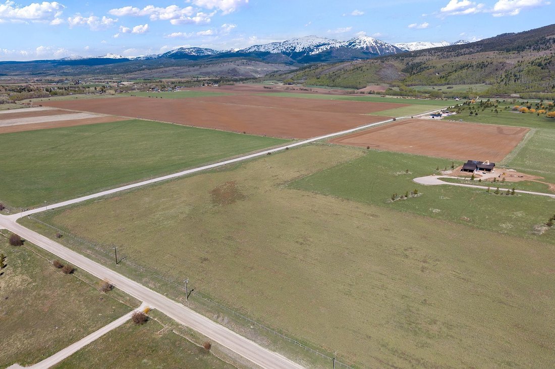 Land in Alta, Wyoming, United States 1 - 17993423