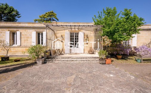House in Villenave-d'Ornon, Nouvelle-Aquitaine, France 1