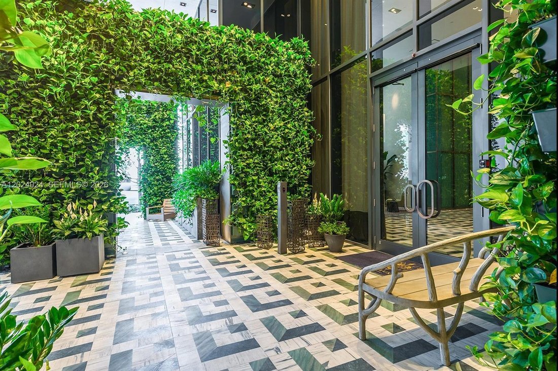 Condo in Miami, Florida, United States 2 - 17992948