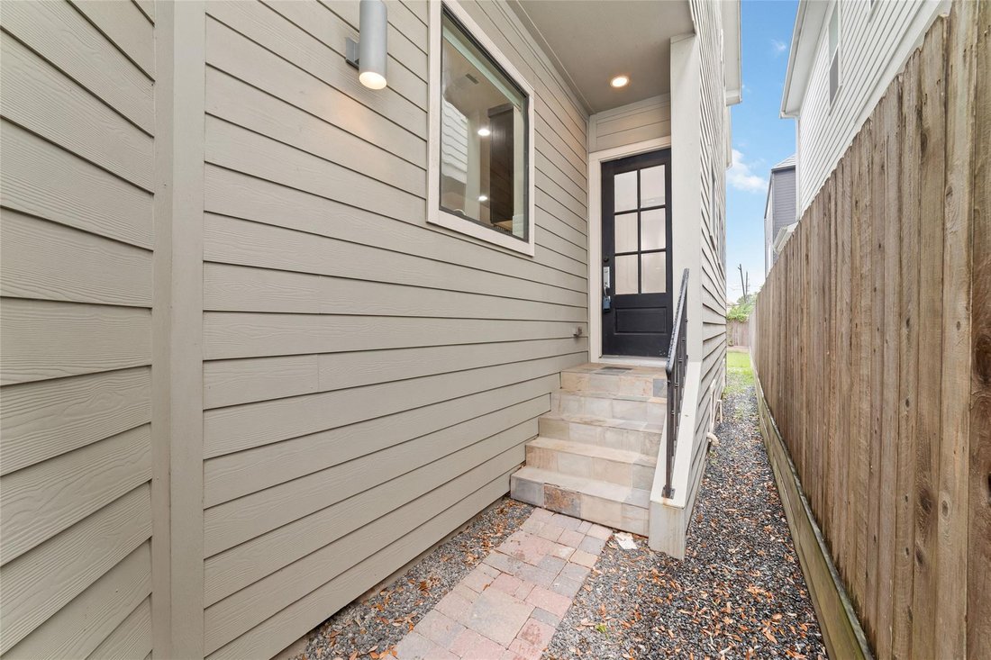 House in Houston, Texas, United States 3 - 17993287