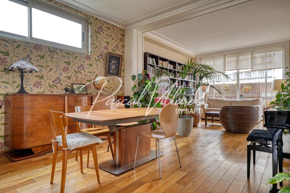 Apartment in Bois de Boulogne, Paris 16e Arrondissement, Paris 2 - 17992626