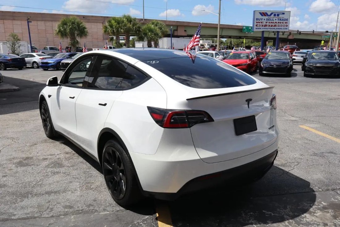 Suv in Orlando, FL, United States 5 - 17995489