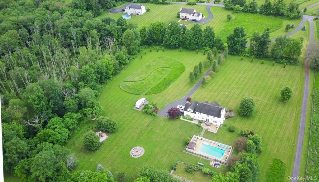 House in Montgomery, New York, United States 2 - 17998835