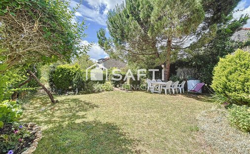 House in Chatou, Ile-de-France, France 1