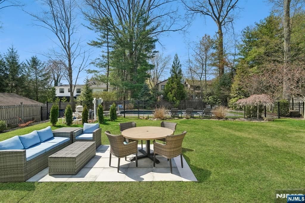 House in Demarest, New Jersey, United States 2 - 17998912
