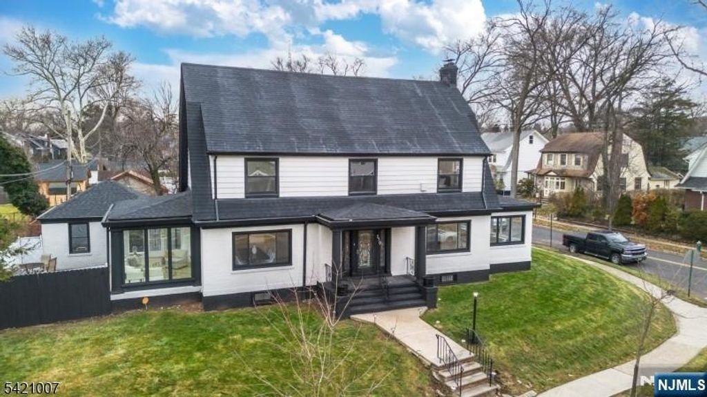 House in South Orange, New Jersey, United States 1 - 17998829