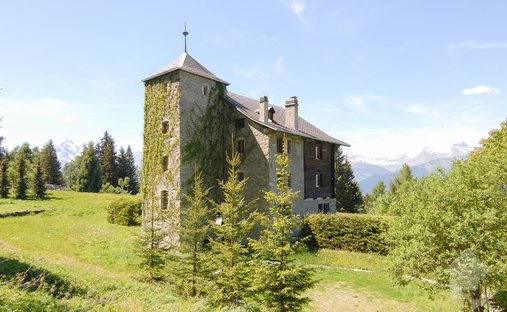 House in Sion, Valais, Switzerland 1