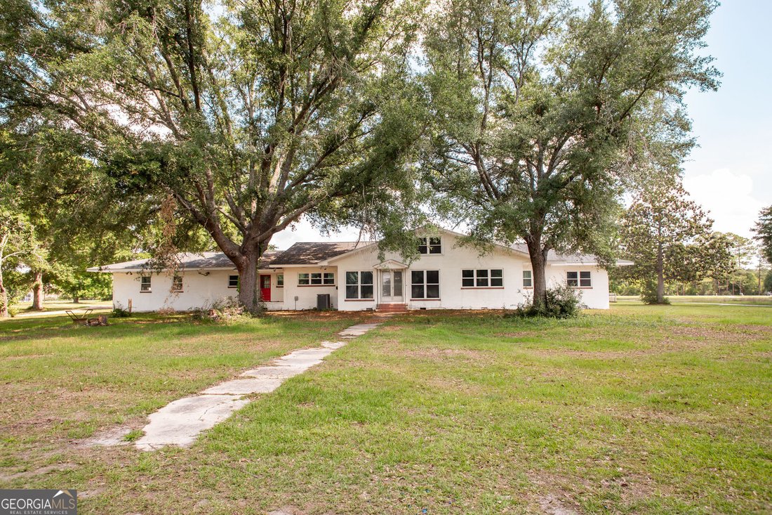 House in Alma, Georgia, United States 1 - 17994610