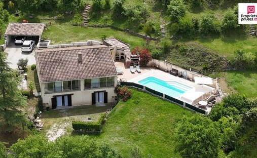 Villa in Esparron-de-Verdon, Provence-Alpes-Côte d'Azur, France 1