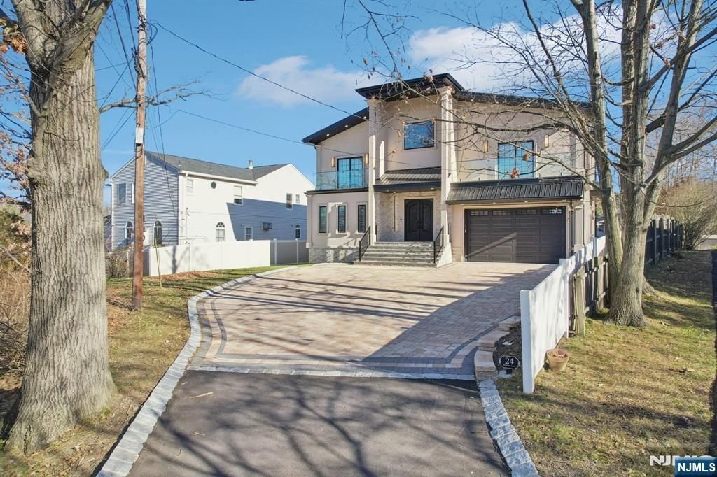 House in Wayne, New Jersey, United States 2 - 17998814