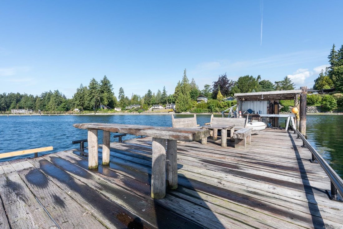House in Sooke, British Columbia, Canada 4 - 17998318