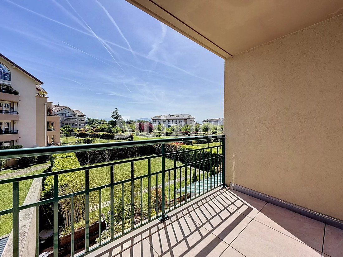 Apartment in Divonne-les-Bains, Auvergne-Rhône-Alpes, France 5 - 17991811