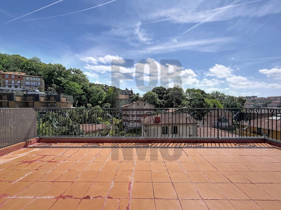 Ipar-Ekialdea, Donostia-San Sebastian, Spain 1 - 17996012