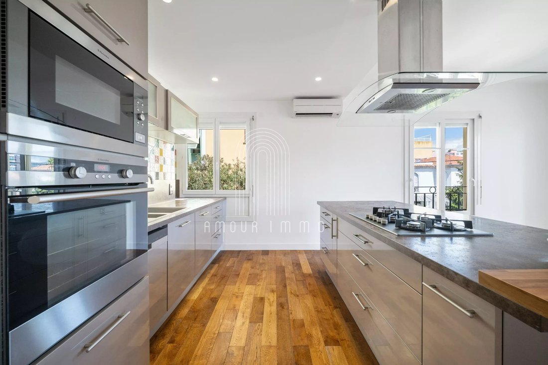 Wohnung in Nizza, Provence-Alpes-Côte d'Azur, Frankreich 3 - 17980354