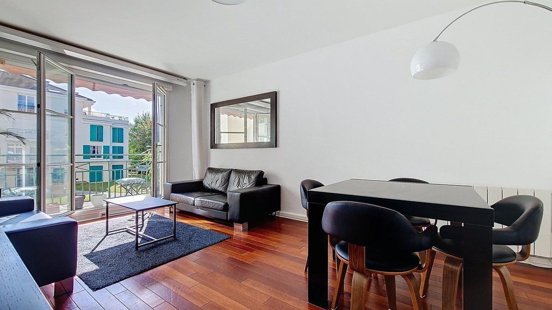 Apartment in Centre Ville, Rueil-Malmaison, France 3 - 17992705
