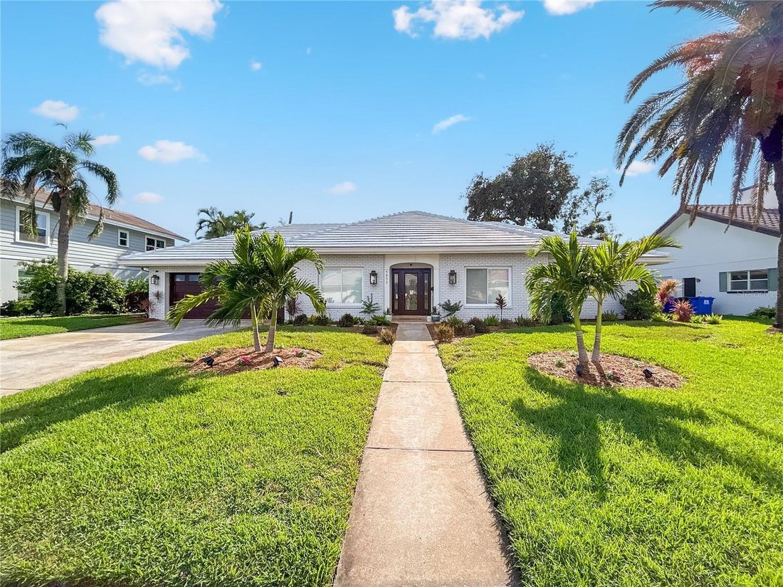 House in St. Petersburg, Florida, United States 1 - 17994549