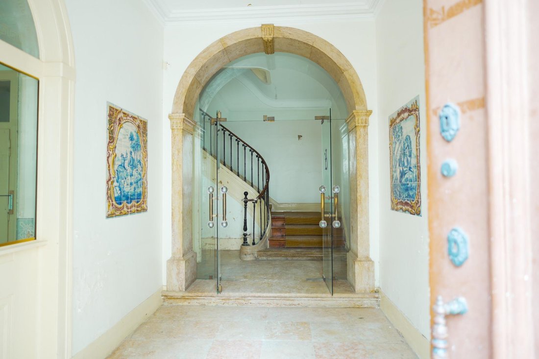 Villa in Campo de Ourique, Lisbon, Portugal 2 - 17991364