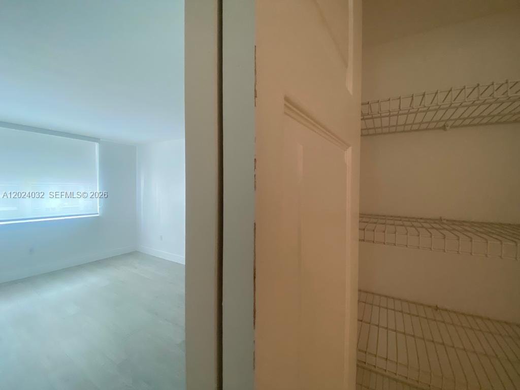 Condo in Miami, Florida, United States 5 - 17991678