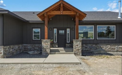 House in Manson, Washington, United States 1