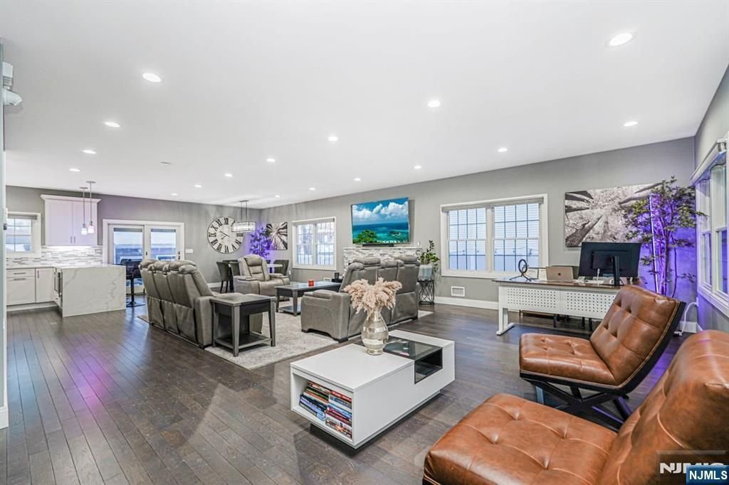 House in Englewood, New Jersey, United States 3 - 17998850