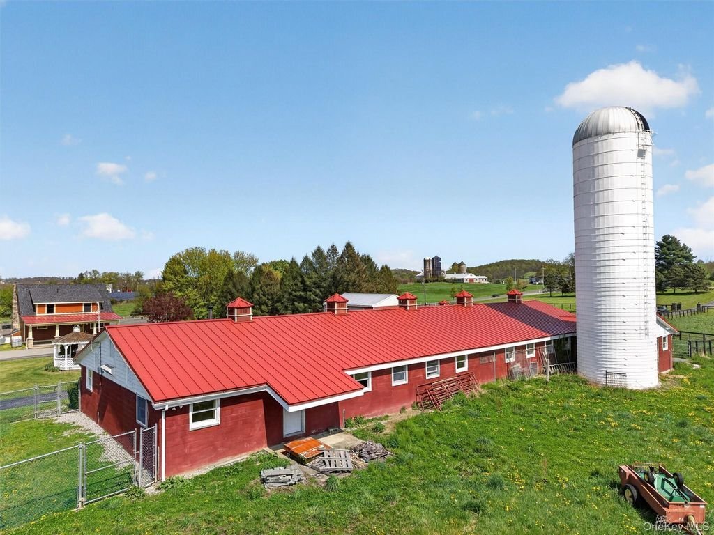 House in New Hampton, New York, United States 4 - 17998769