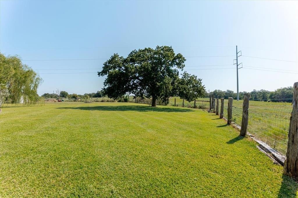 House in Chico, Texas, United States 2 - 17993319