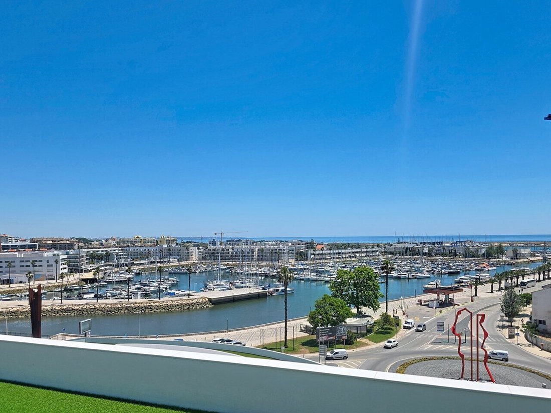 Apartment in Praia De Porto Mós, Sao Goncalo de Lagos, Algarve 1 - 17991521