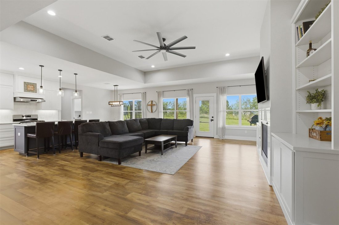 House in Spicewood, Texas, United States 2 - 17994419