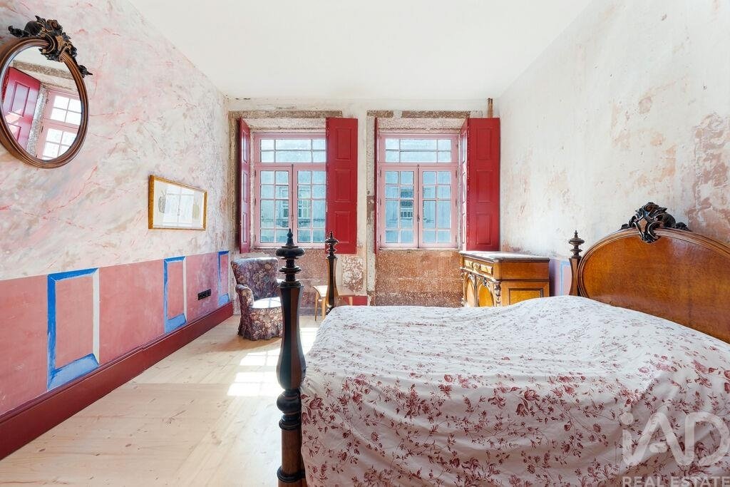 Townhouse in Cedofeita, Santo Ildefonso, Se, Miragaia, Sao Nicolau e Vitoria, Porto District, Portugal 2 - 17992475