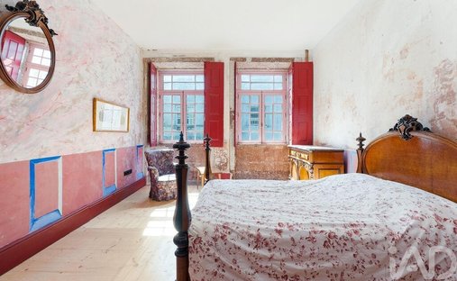 Townhouse in Cedofeita, Santo Ildefonso, Se, Miragaia, Sao Nicolau e Vitoria, Porto District, Portugal 1