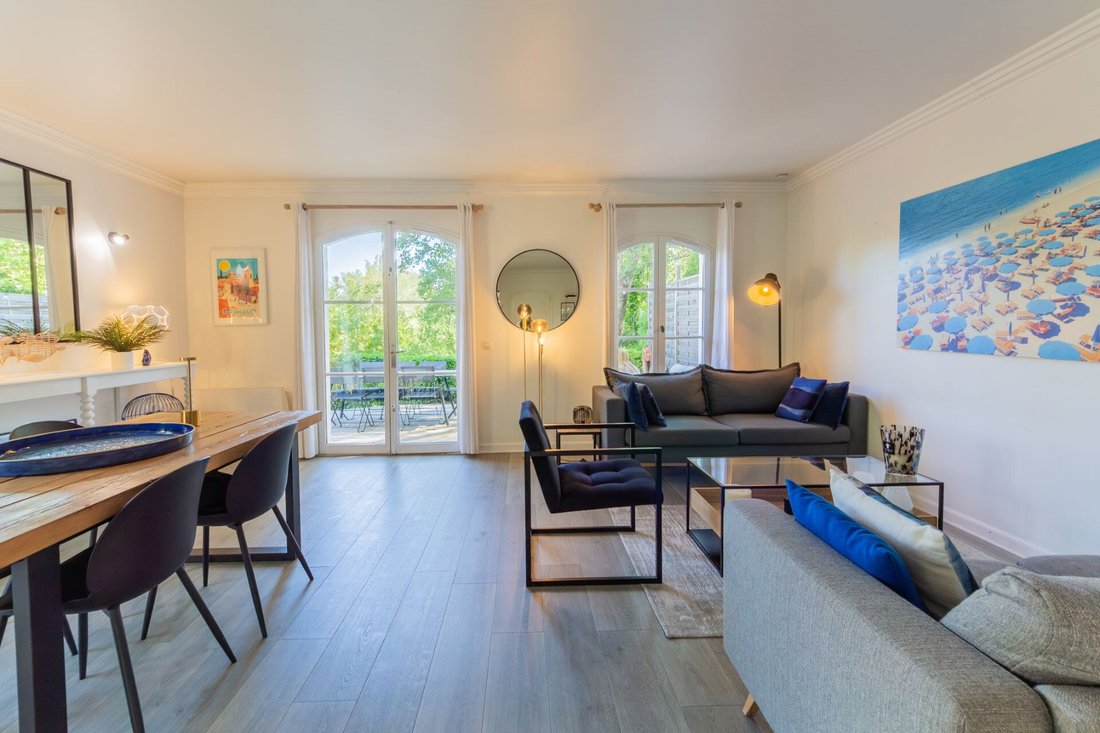 Villa in Grimaud, Provence-Alpes-Côte d'Azur, France 4 - 17991460