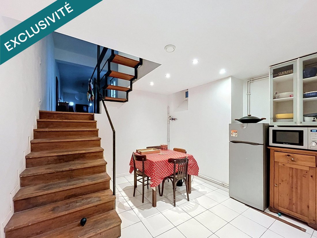 Appartamento a Clignancourt-Jules Joffrin, Paris 18e Arrondissement, Parigi 5 - 17992677