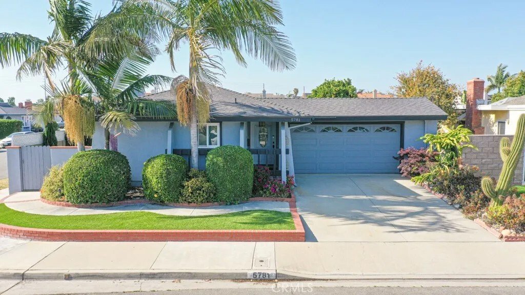 House in Westminster, California, United States 1 - 17994675
