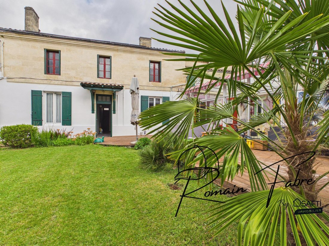 House in Laruscade, Nouvelle-Aquitaine, France 1 - 17992669