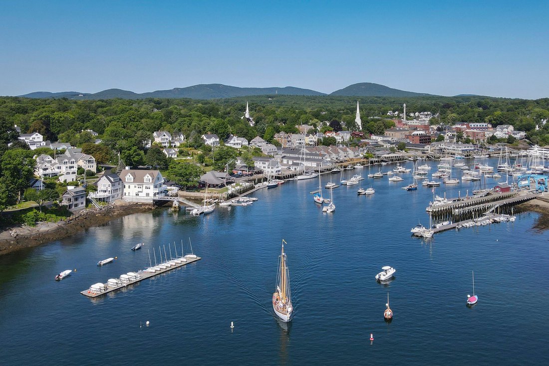 House in Camden, Maine, United States 2 - 17997995