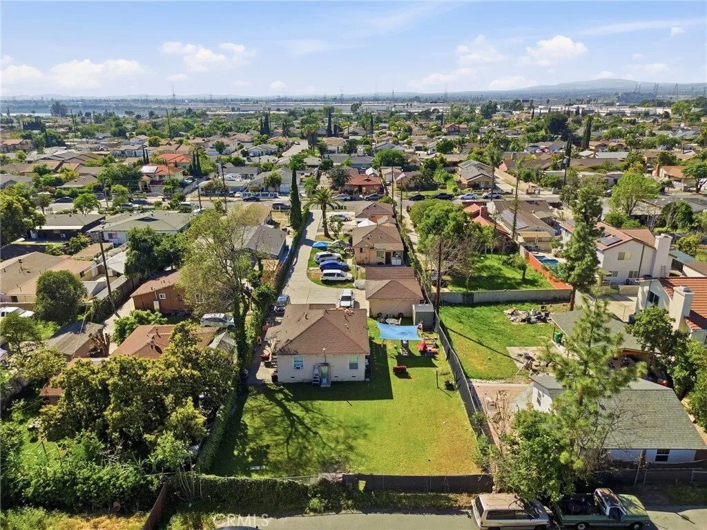 Condo in Baldwin Park, California, United States 1 - 17649089