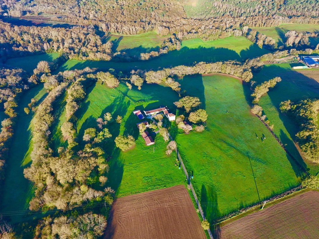 House in Mezin, Nouvelle-Aquitaine, France 1 - 17992689
