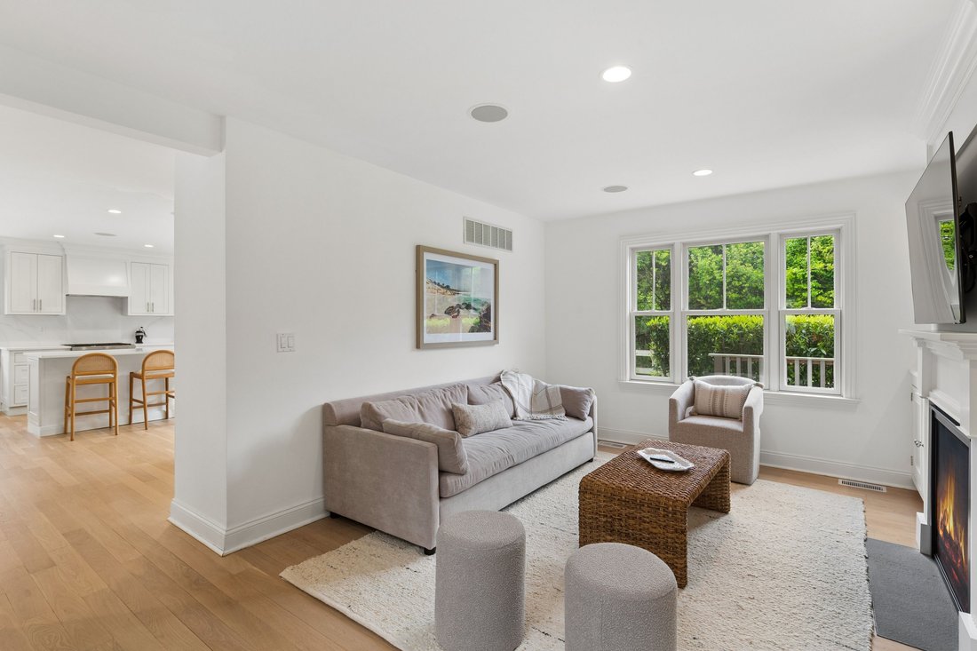 Southampton, New York, United States 5 - 17671086