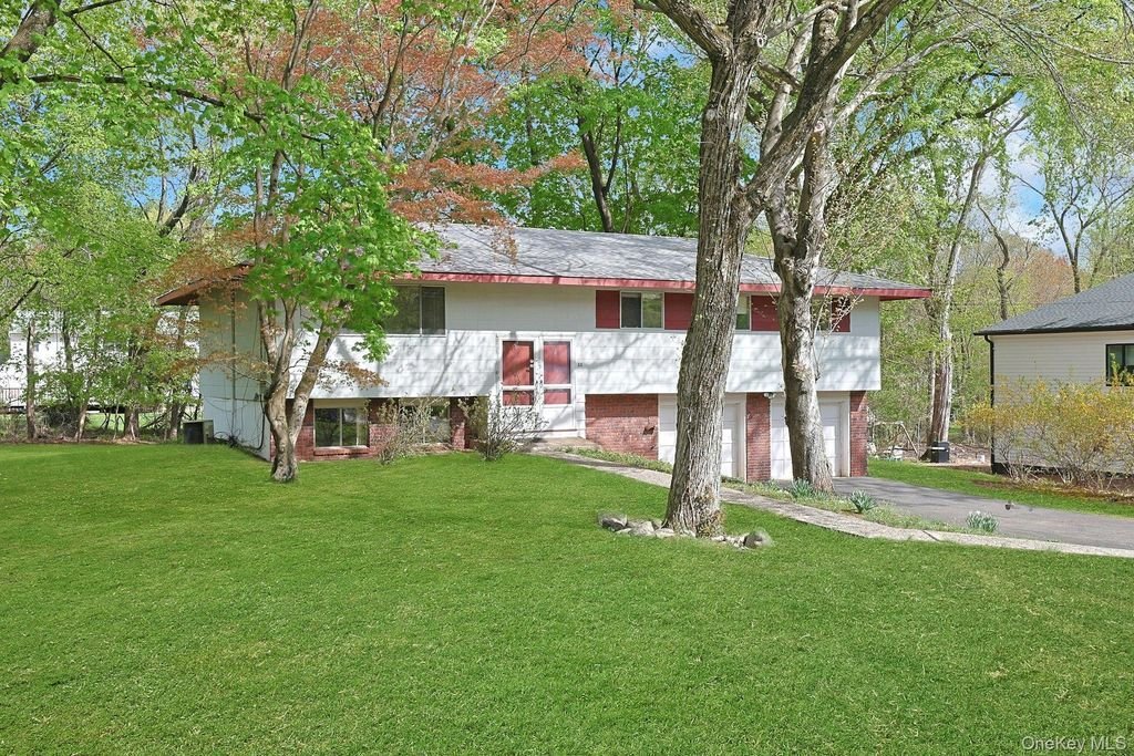 House in Spring Valley, New York, United States 1 - 17998879
