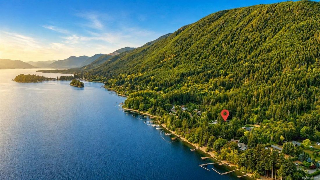 House in Youbou, British Columbia, Canada 3 - 17991385