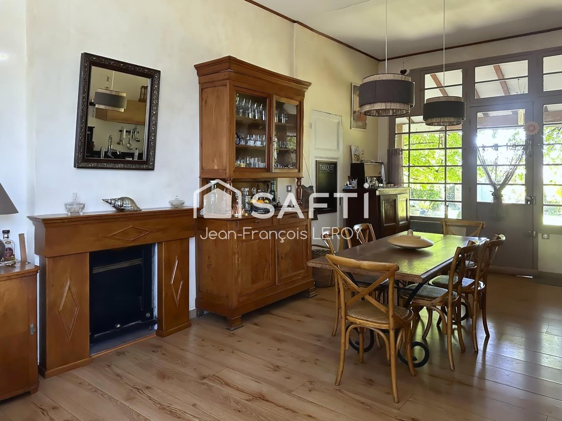 House in Saint-Medard-en-Jalles, Nouvelle-Aquitaine, France 4 - 17968002