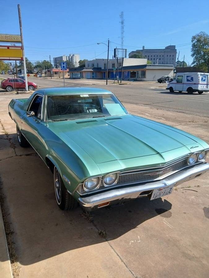 Pickup in Glendale, United States 2 - 17990953