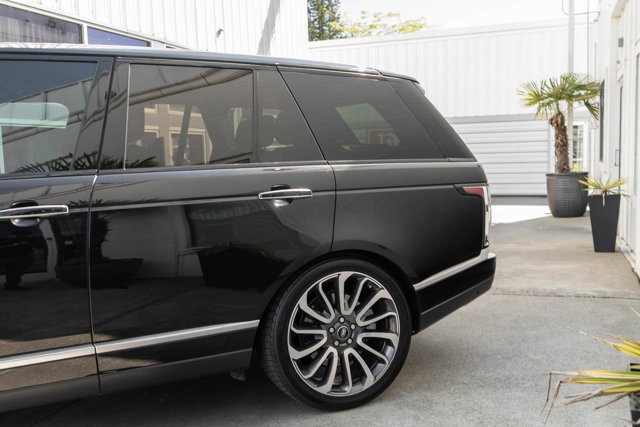 Suv in Bellevue, WA, United States 5 - 17956856